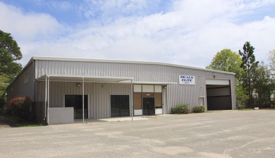 Available for lease- 15,000sf facility with loading docks in the Fort Walton Beach Commerce and Technology Park. This facility sits on 1.77 acres with .75 acres of paved yard and is entirely fenced. The building is comprised of 2000sf showroom with glass storefront, 1200sf of office/ storage and 11,800sf of warehouse. The warehouse is free-span with 18ft clear height, is fully sprinklered with 6 dock high doors and one 16x20ft ground high door.