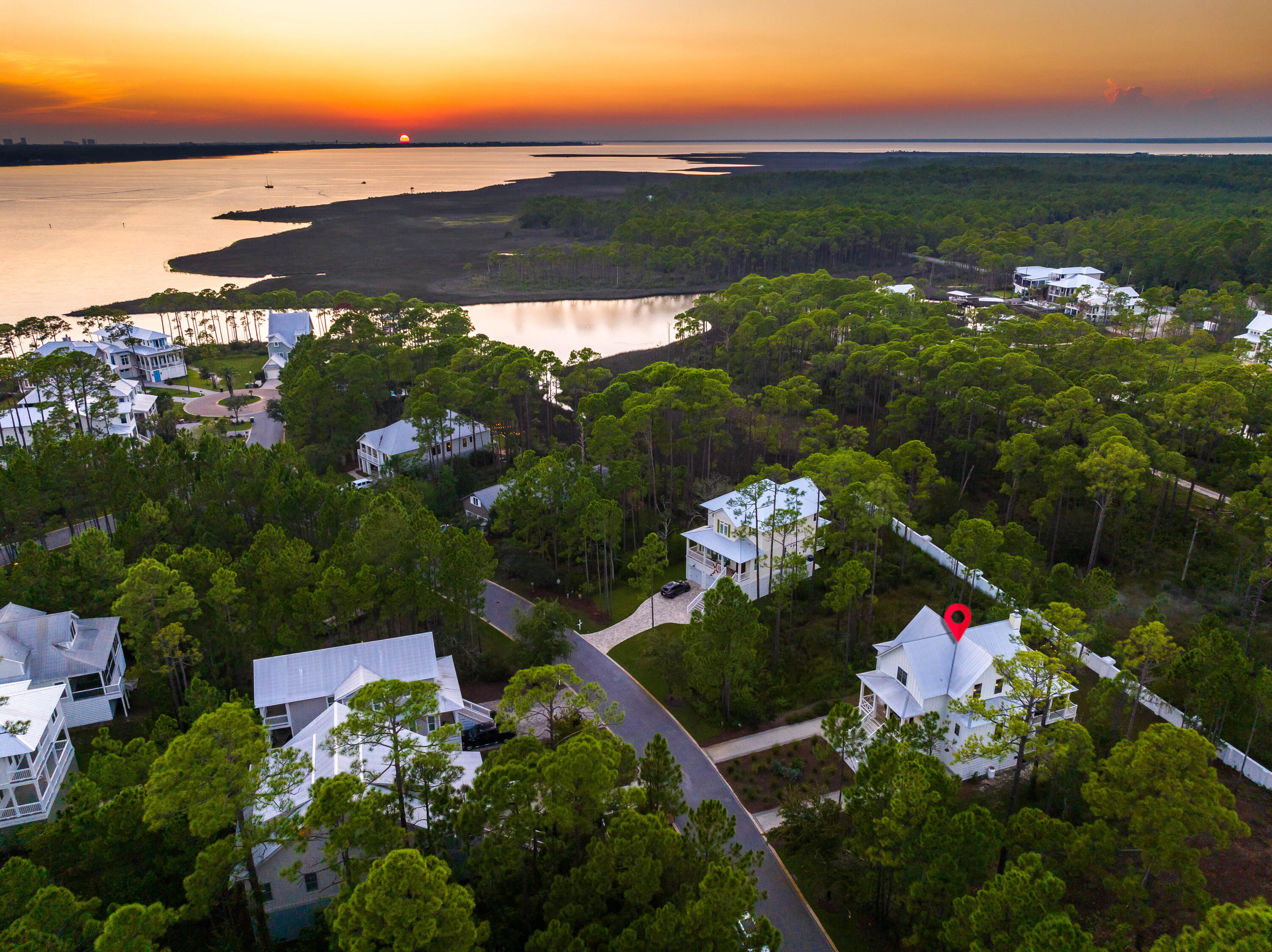 CESSNA LANDING - Residential