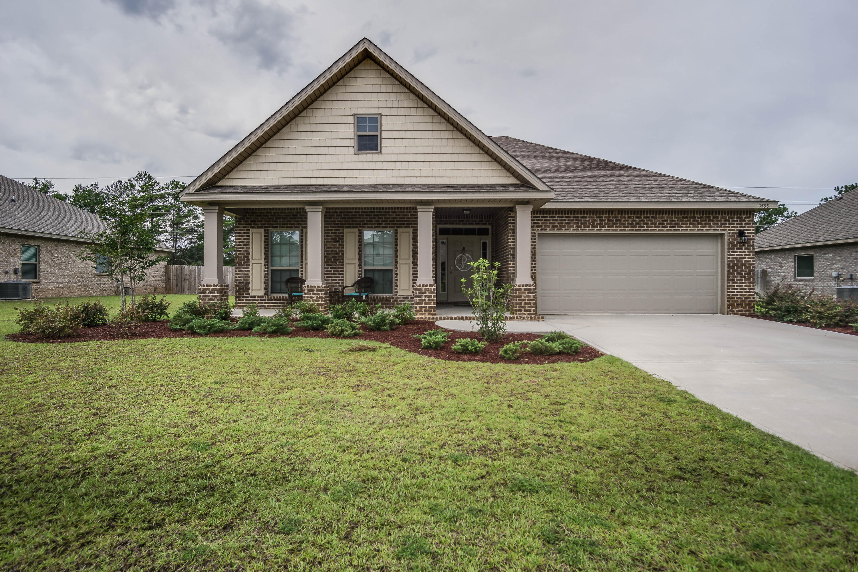 This great house located in the Autumn Woods subdivision of north Crestview is the Bonaventure floorplan build by D.R. Horton. It is nearly 1900 sq ft with 3 beds and 2 baths, a very open floorplan, a beautiful kitchen, tall ceilings and it sites on a quarter acre lot. High quality and affordable. Please consider this home as your next!