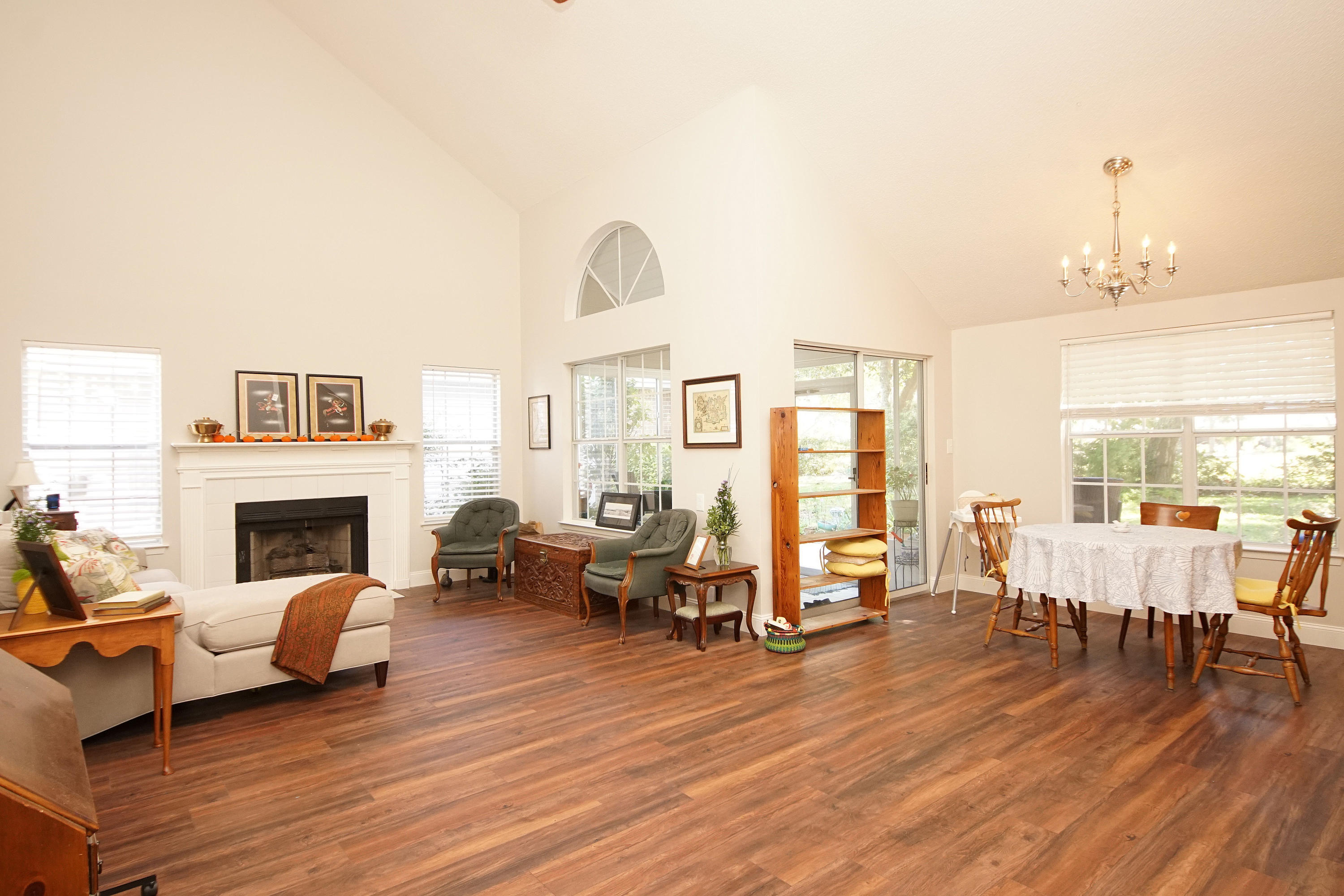 FAIRWAY LAKES PH 2 - Residential Lease