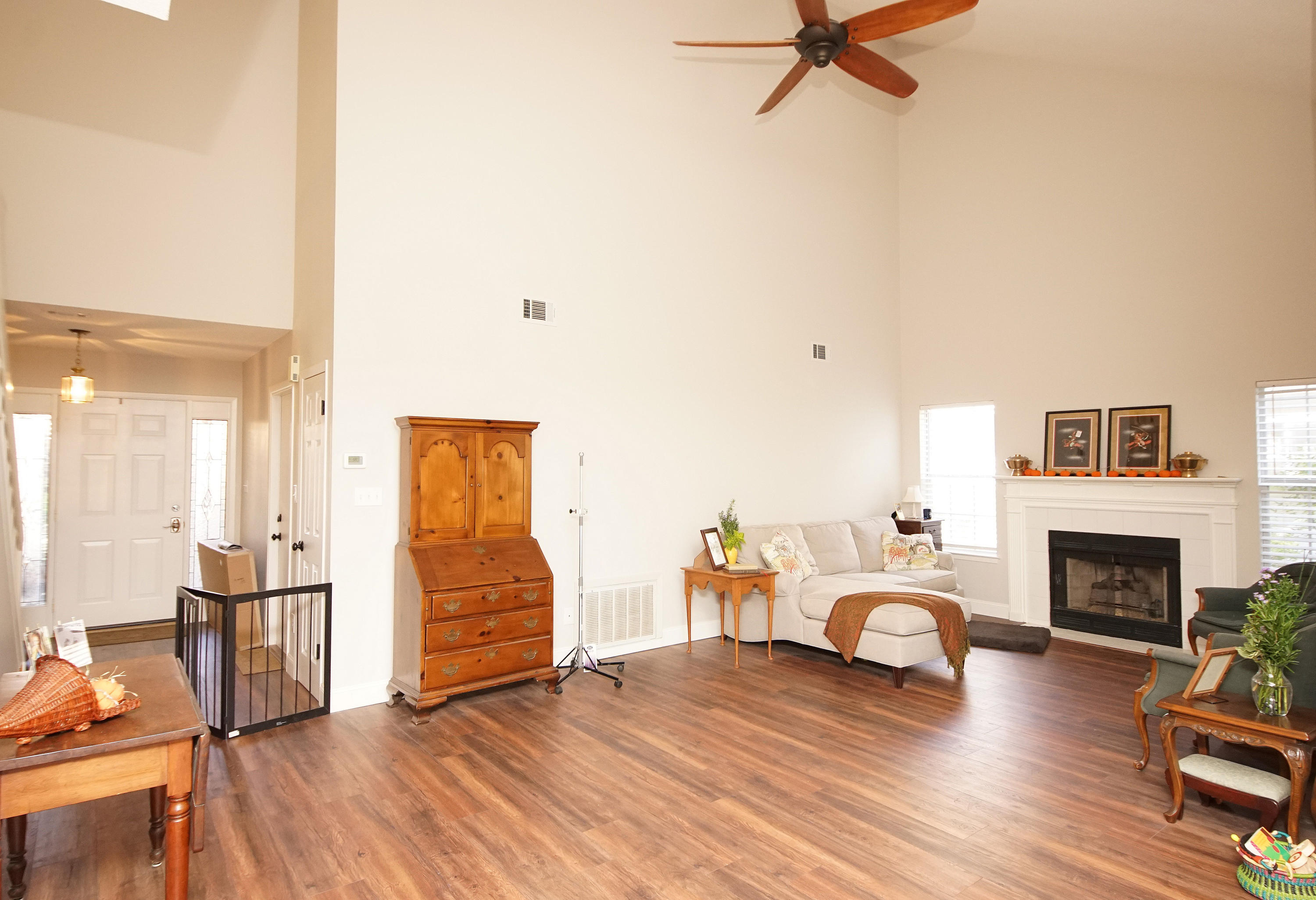 FAIRWAY LAKES PH 2 - Residential Lease