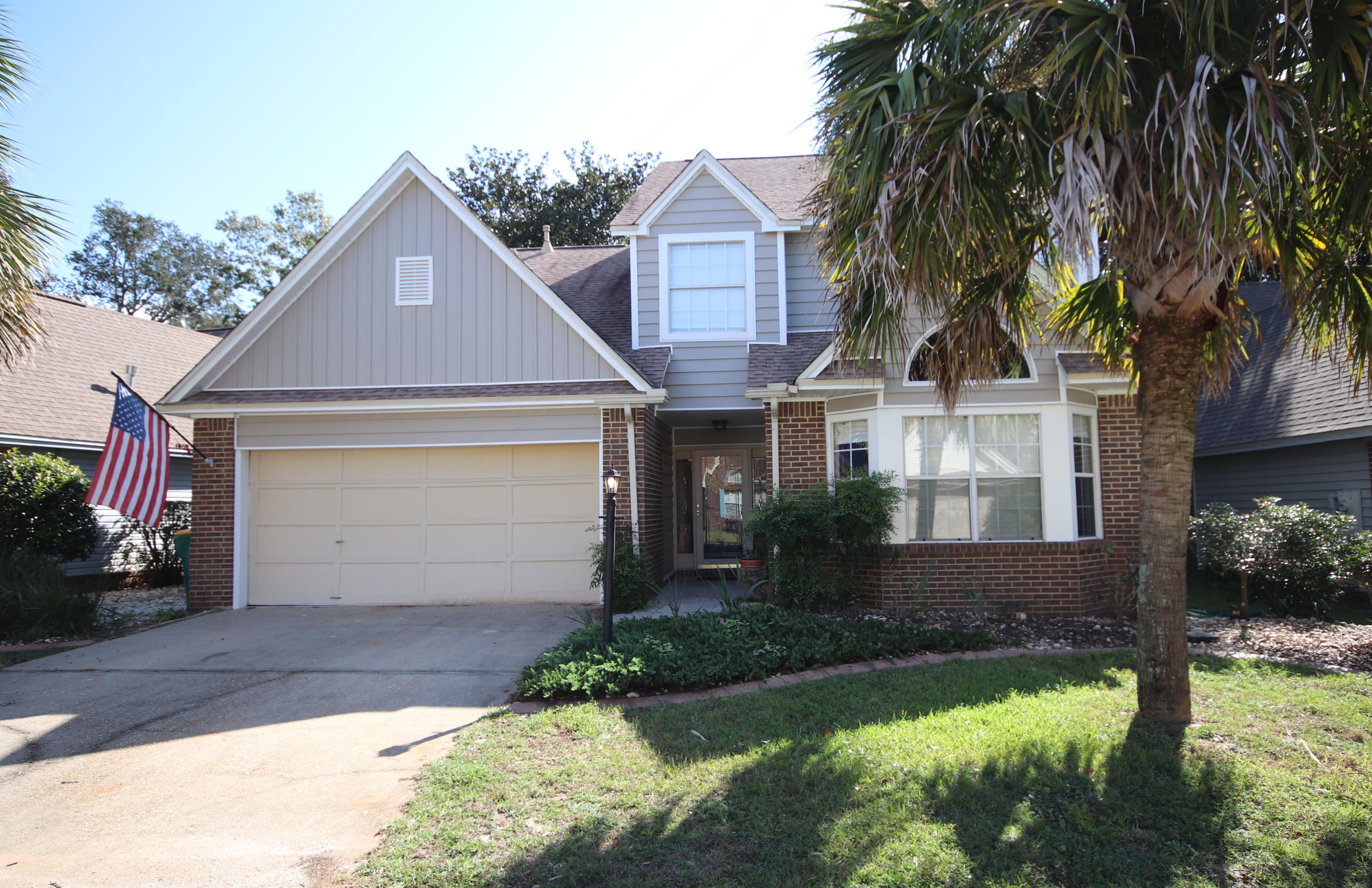 Remodeled 4 bedroom , 2 1/2 bathroom home on a golf course in Bluewater Bay. The large kitchen has been redone with shaker style cabinets, granite counter tops and stainless appliances. Vinyl plank floors throughout first level. 3 bedrooms and bathroom are on second floor. Living room overlooks the screened florida room. 2 car garage. Pets may be allowed with owner approval and a non refundable pet fee. No smoking. Any person 18 years or older must fill out an application @ www.nicevillerentals.com