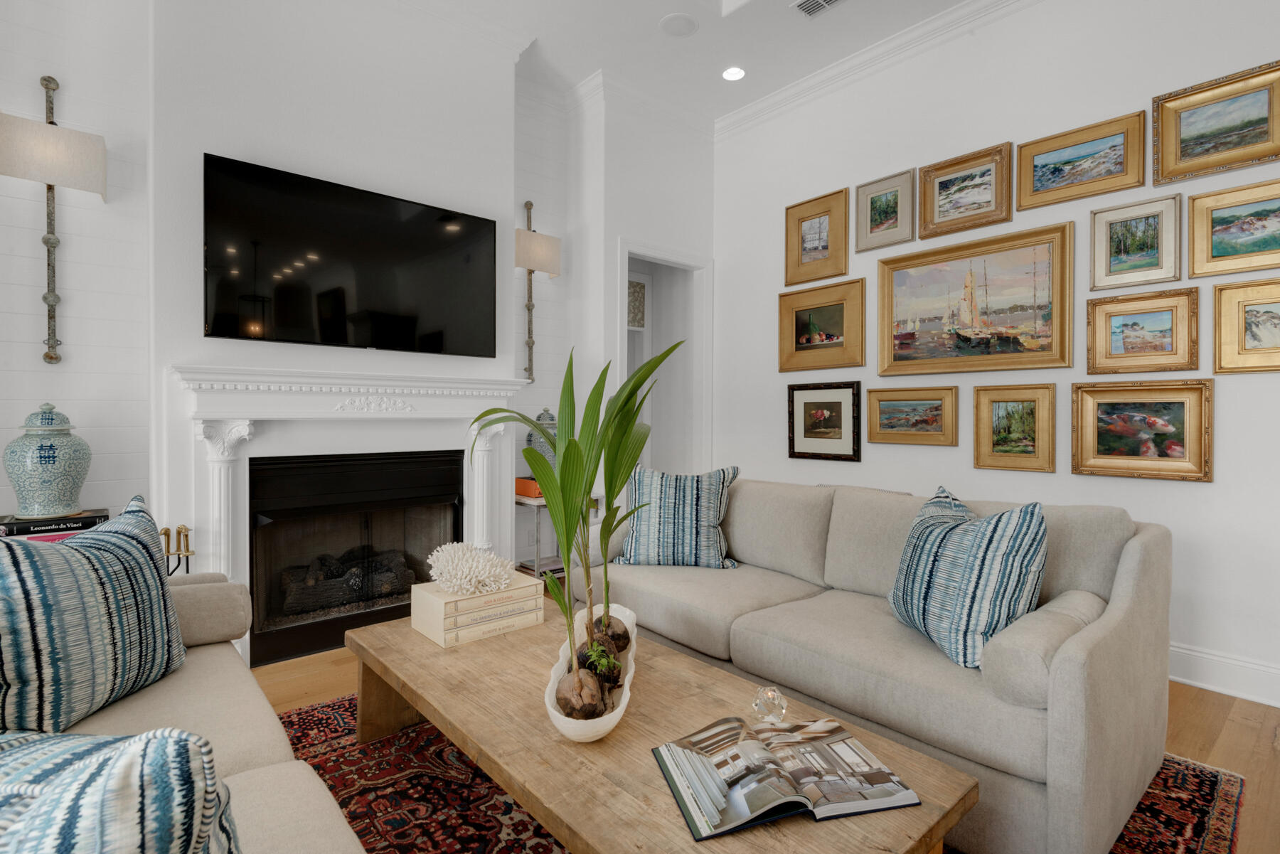 WINDSWEPT ESTATES - Residential