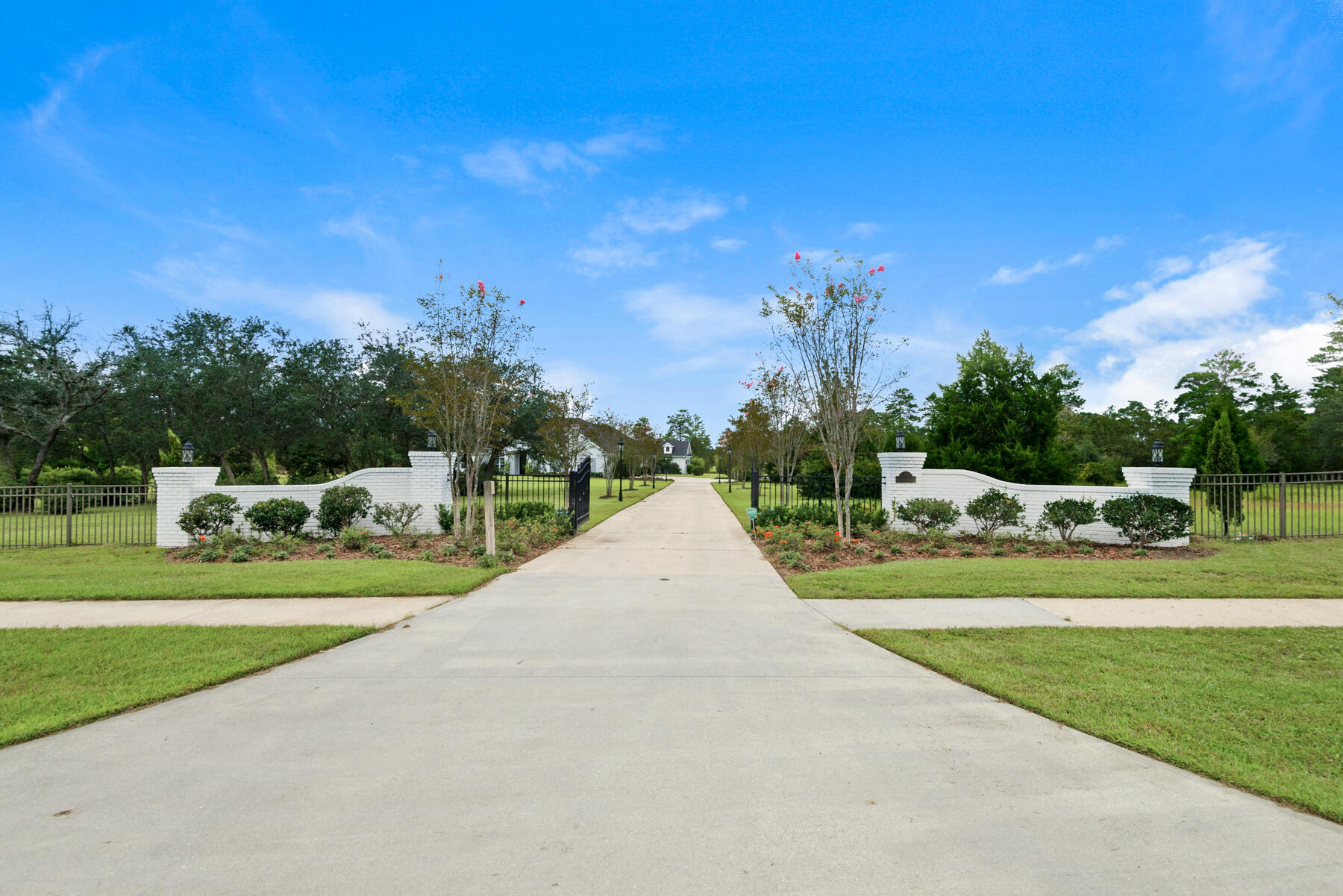 WINDSWEPT ESTATES - Residential