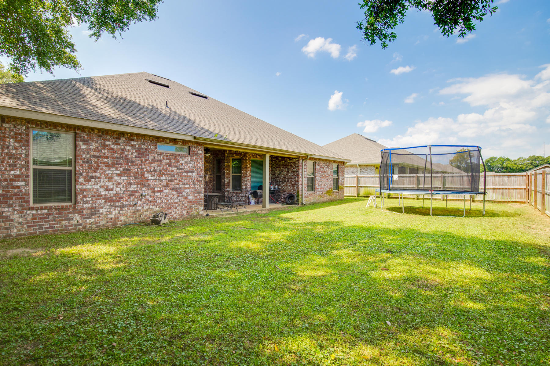 MAJESTIC OAKS - Residential