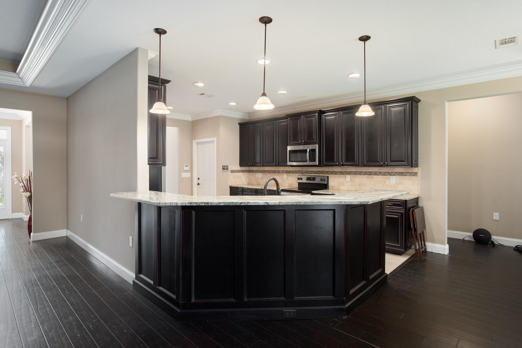 MAJESTIC OAKS - Residential