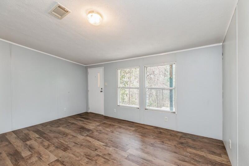 RIVERCHASE RETREAT - Residential