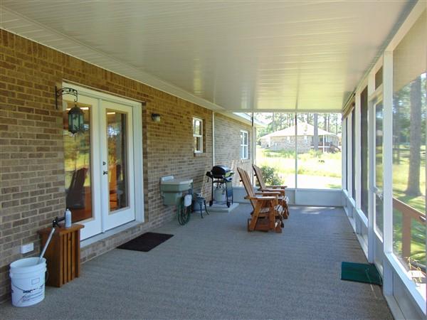 TEN LAKE ESTATES UNIT 4 - Residential