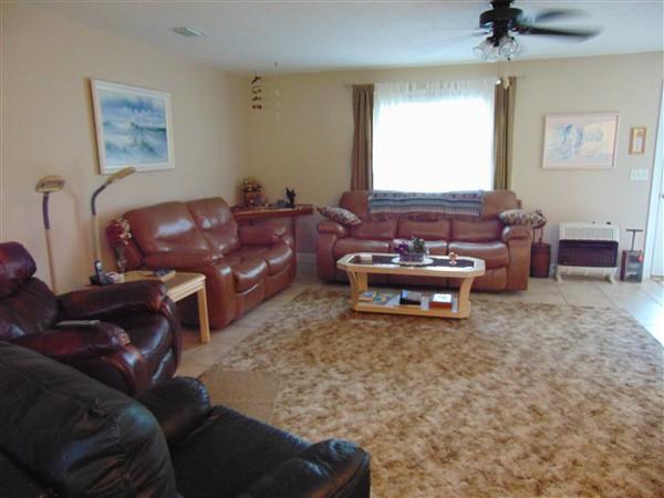TEN LAKE ESTATES UNIT 4 - Residential