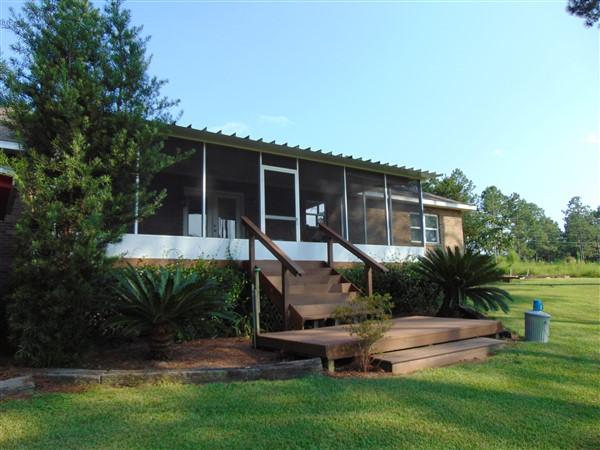 TEN LAKE ESTATES UNIT 4 - Residential