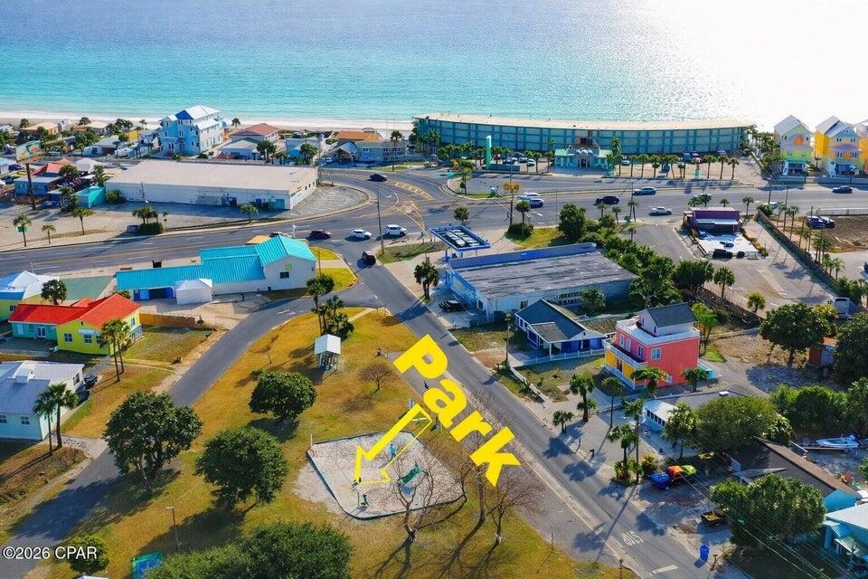 NO RECORDED SUBDIVISION - Land