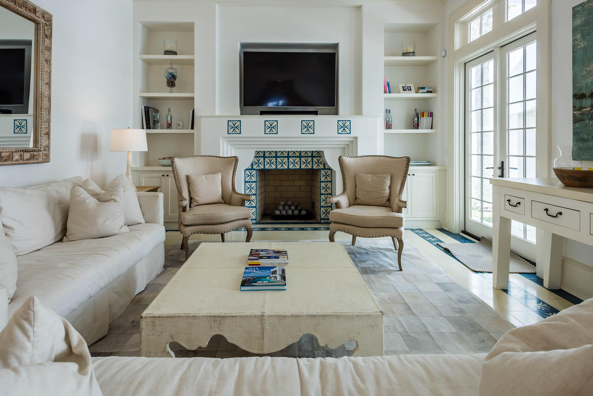 ALYS BEACH - Residential