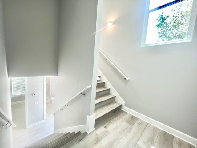 HELMS & ALLEN S/D LOTS 17 & 18 - Residential Lease