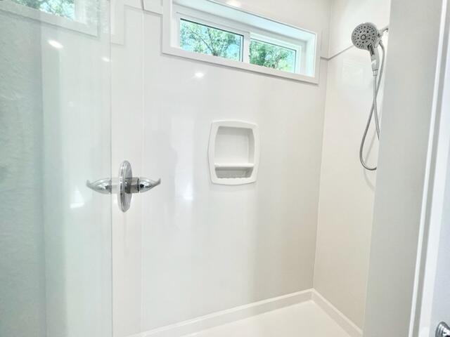 HELMS & ALLEN S/D LOTS 17 & 18 - Residential Lease