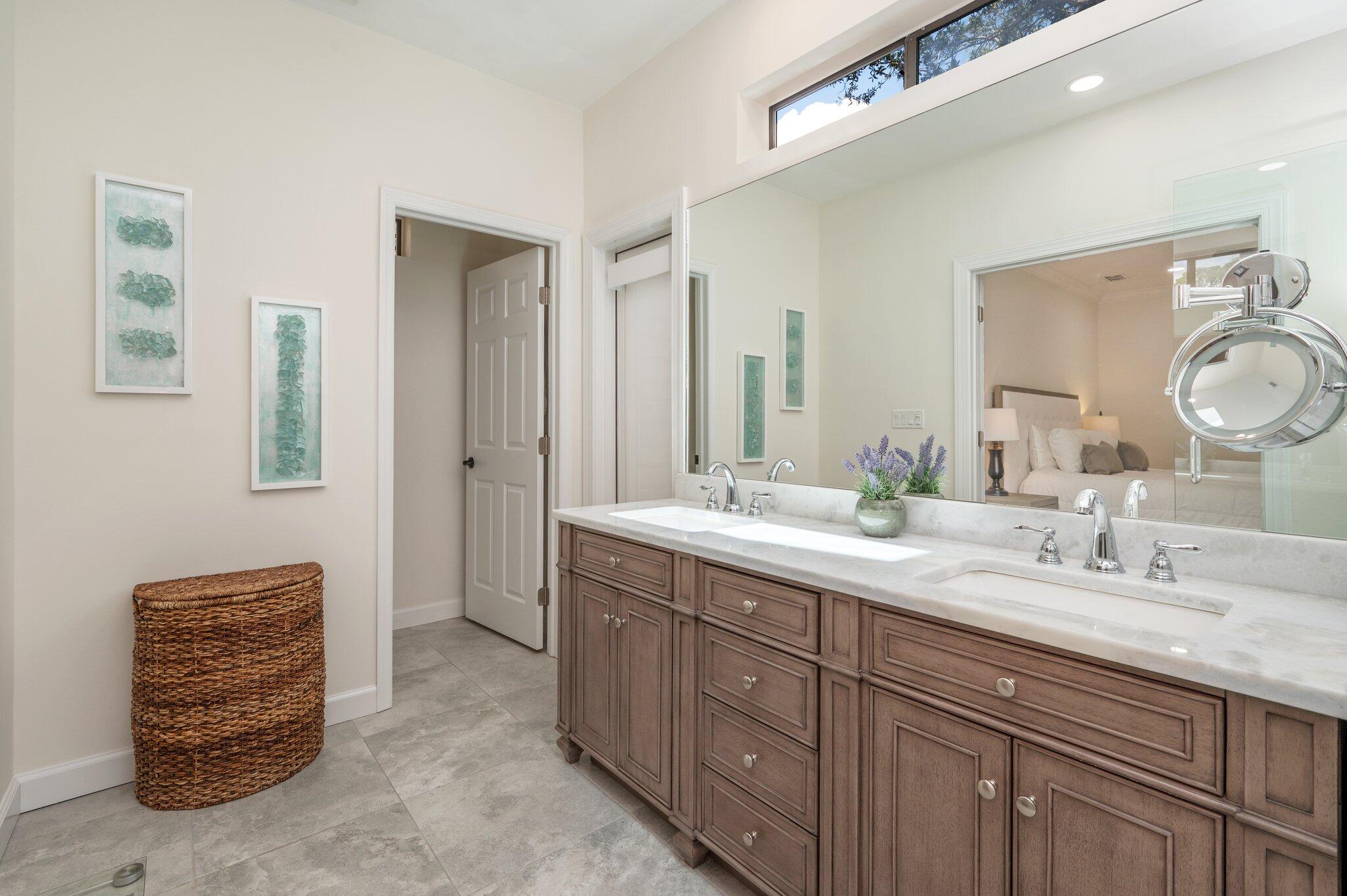 DEERWOOD DRIVE - Residential