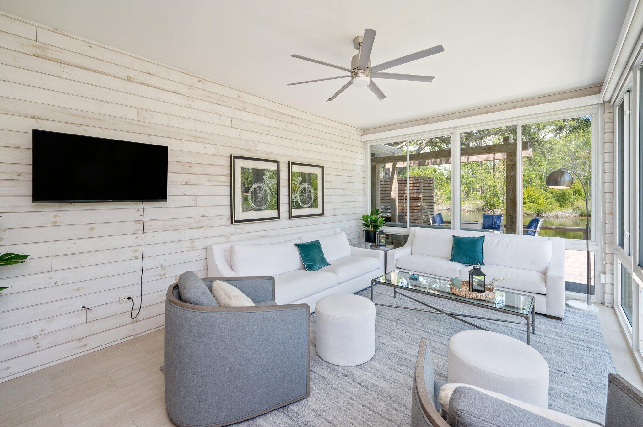 DEERWOOD DRIVE - Residential