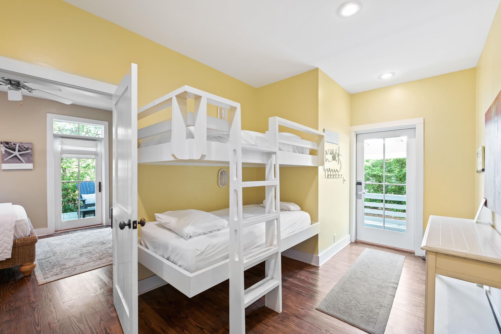 Magnolia Cottages By The Sea - Residential