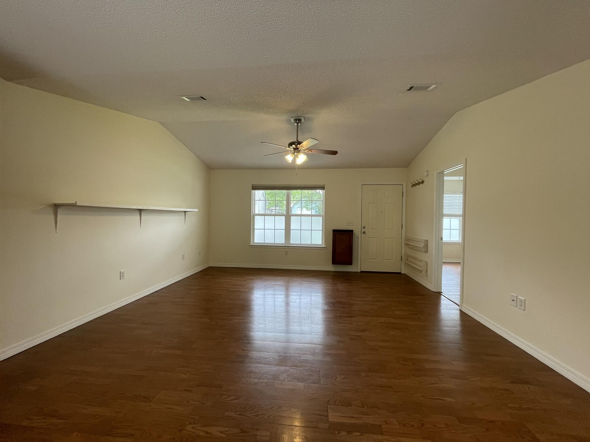 SOUTHVIEW ESTATES - Residential Lease