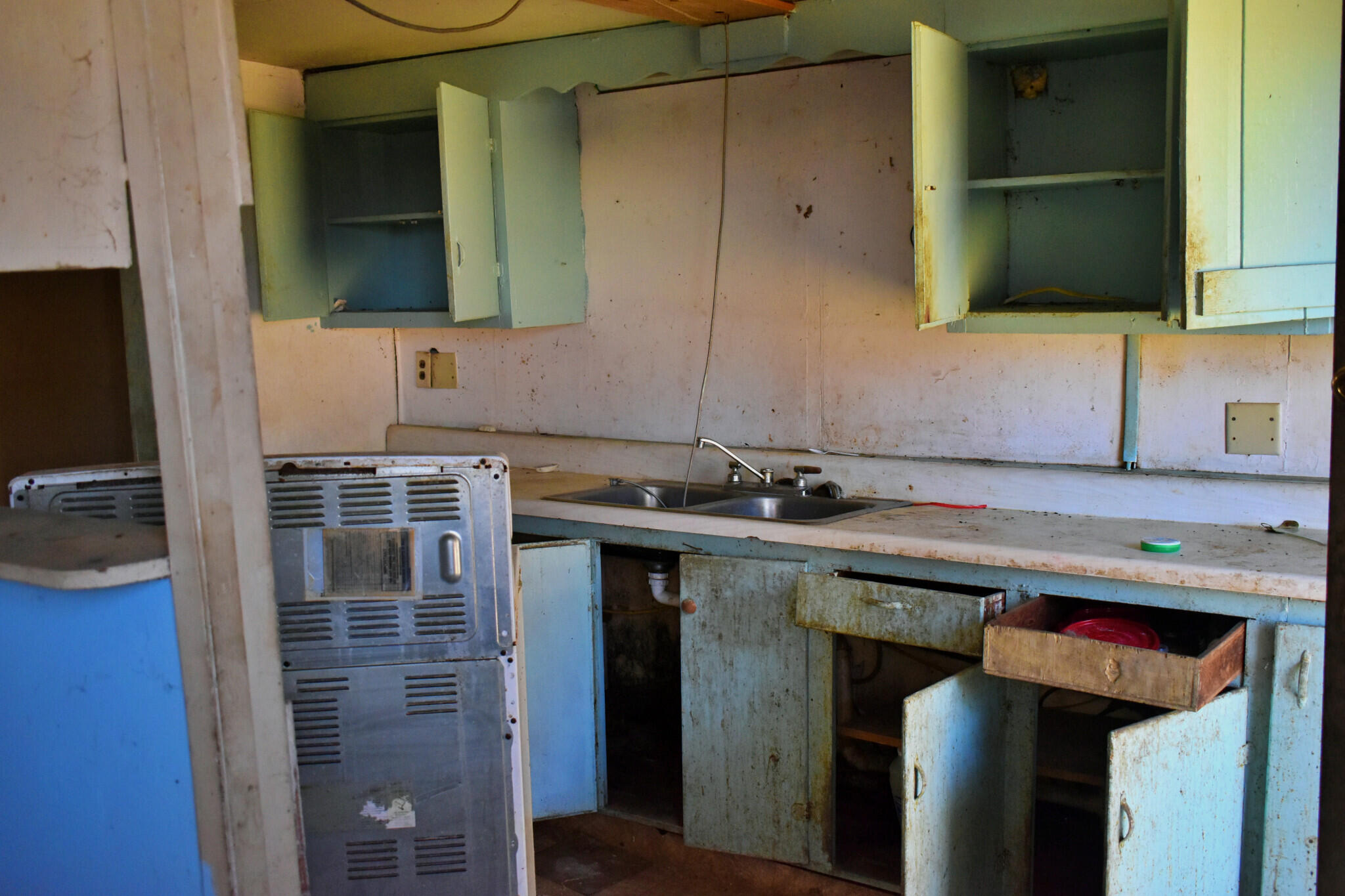 CRESTVIEW - Residential