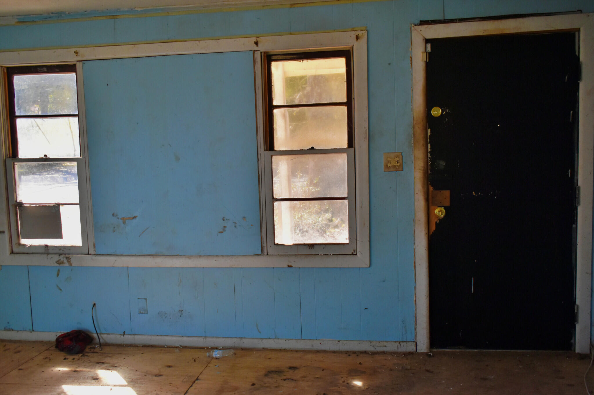 CRESTVIEW - Residential