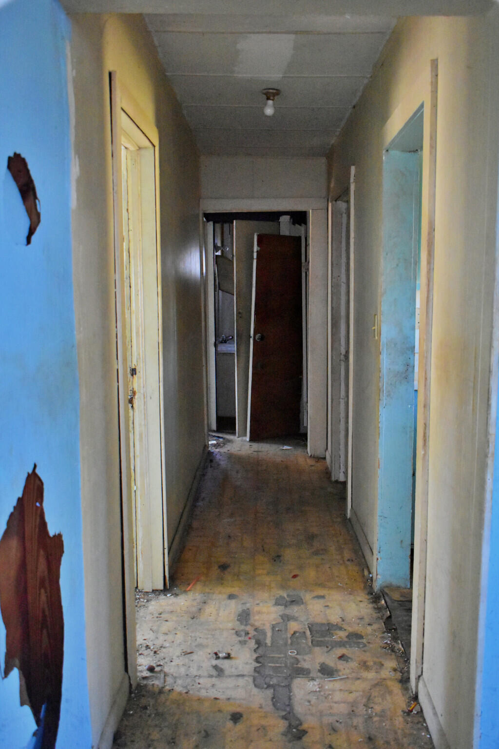 CRESTVIEW - Residential