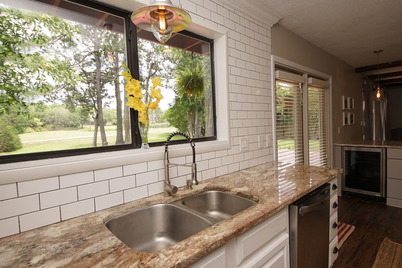 ST ANDREWS EAST BLUEWATER BAY - Residential