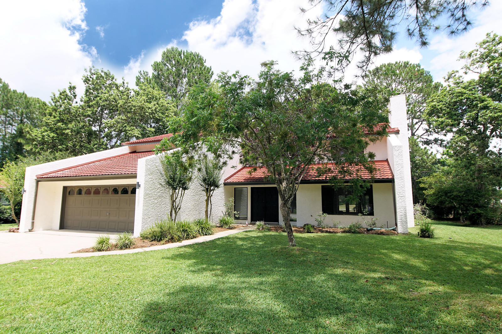 ST ANDREWS EAST BLUEWATER BAY - Residential