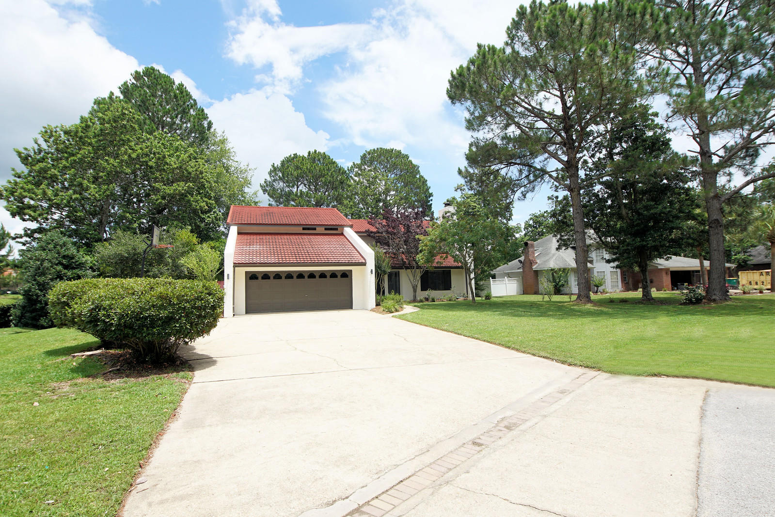 ST ANDREWS EAST BLUEWATER BAY - Residential