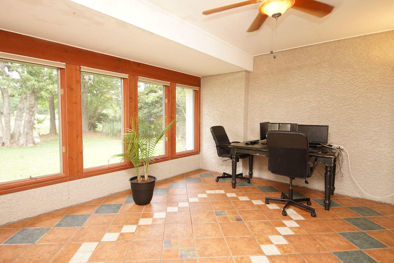 ST ANDREWS EAST BLUEWATER BAY - Residential