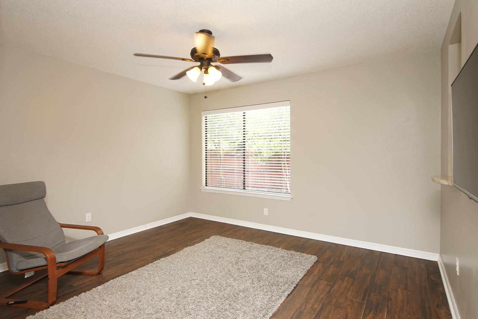 ST ANDREWS EAST BLUEWATER BAY - Residential