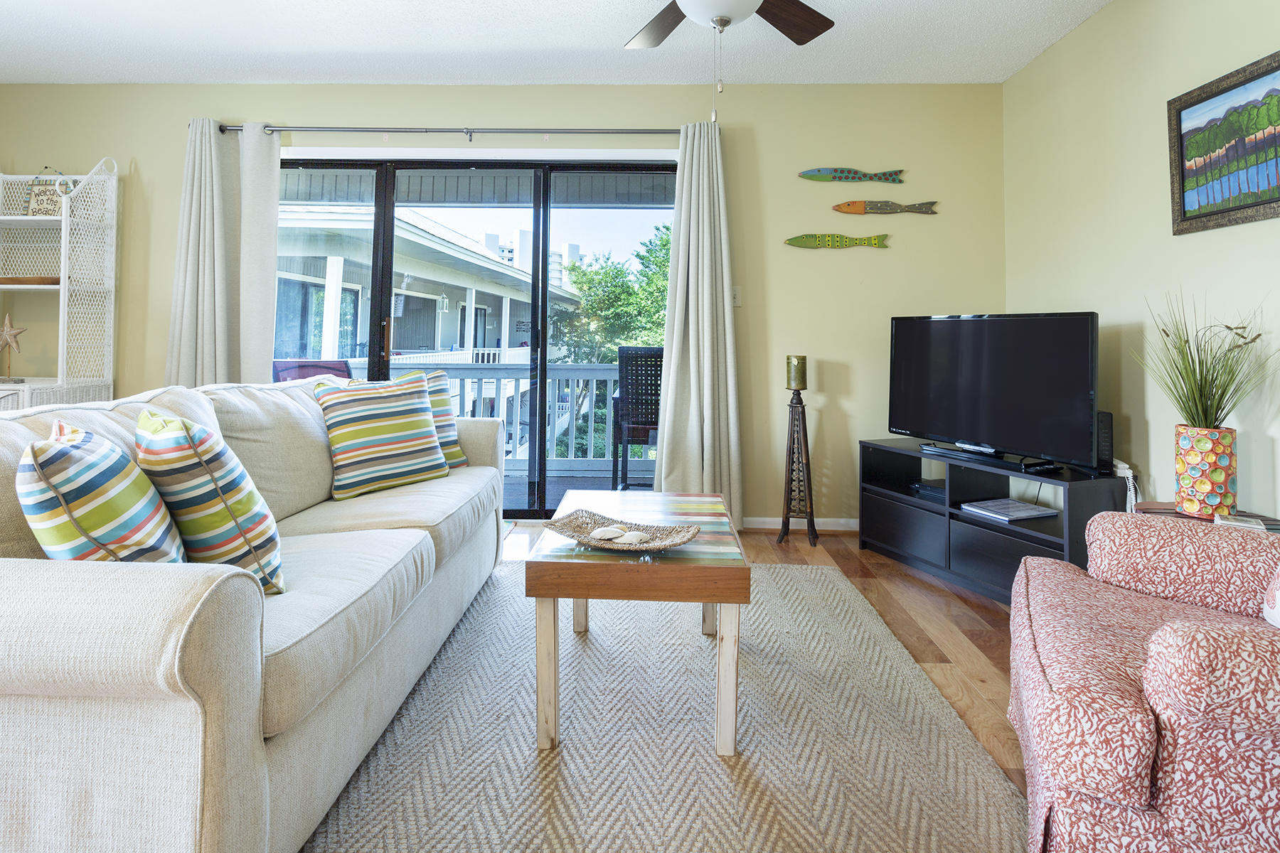 BEACHWOOD VILLAS CONDO - Residential