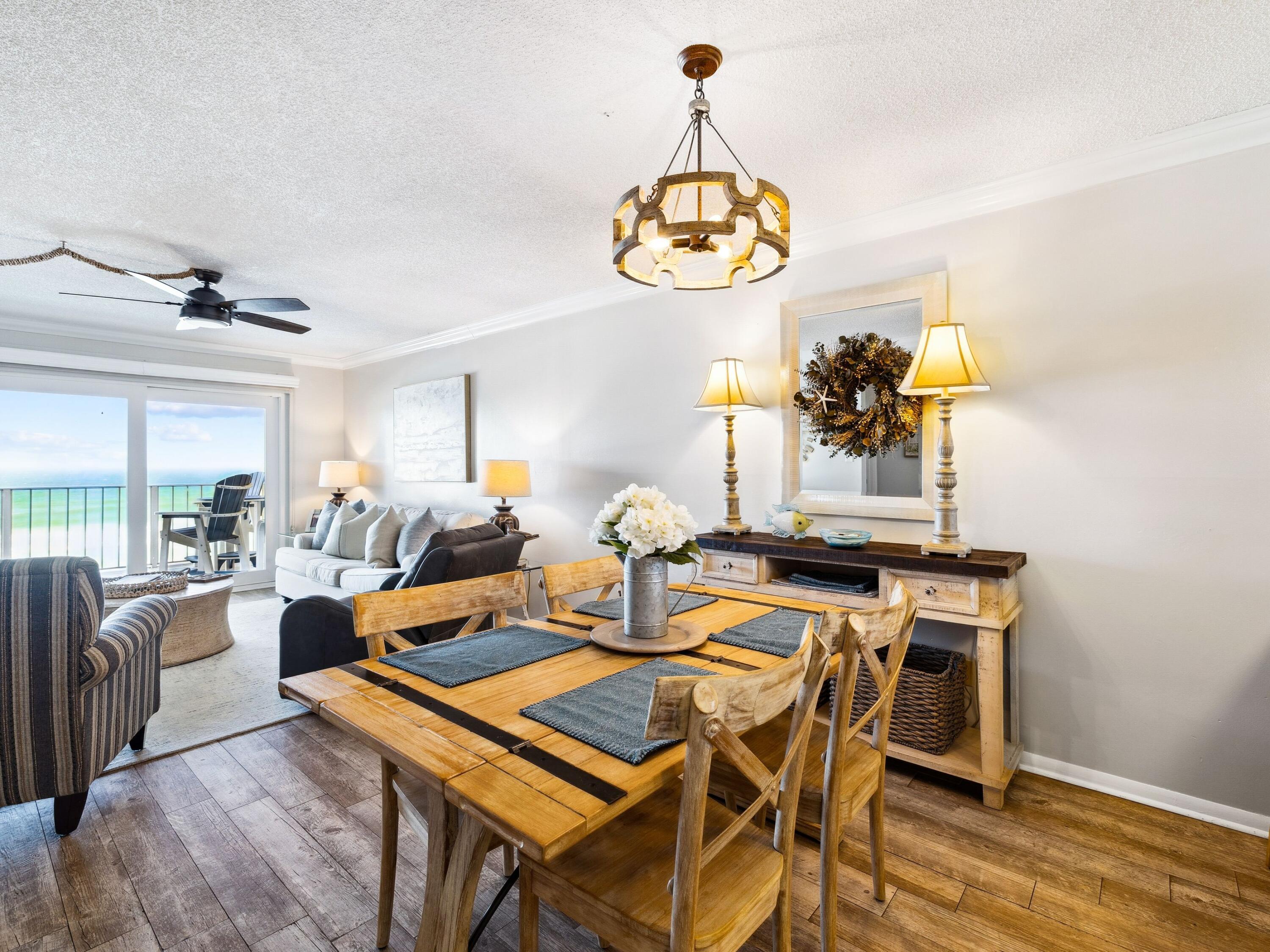 REGENCY TOWERS - Residential
