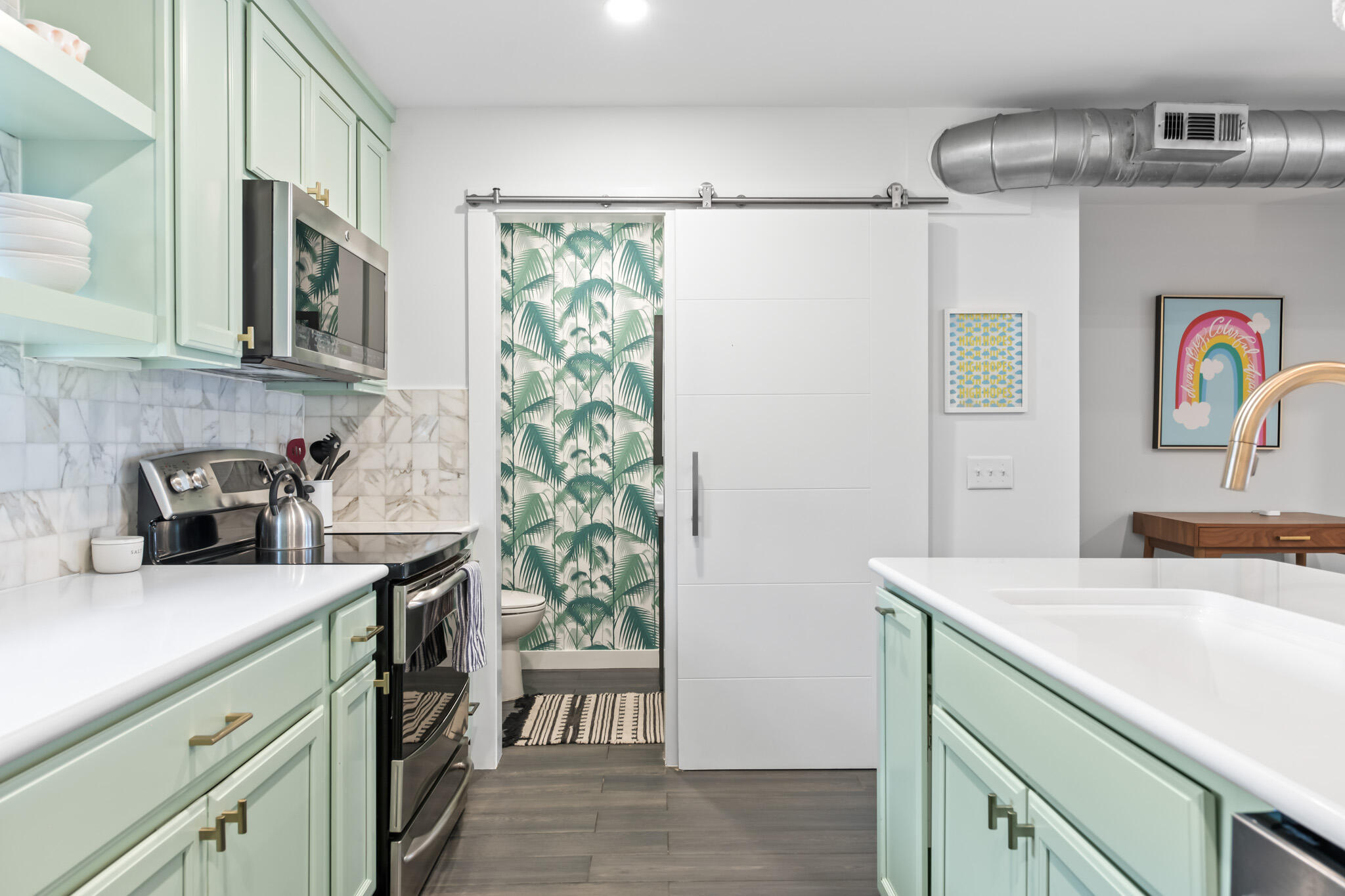 SHORELINE T/H - Residential