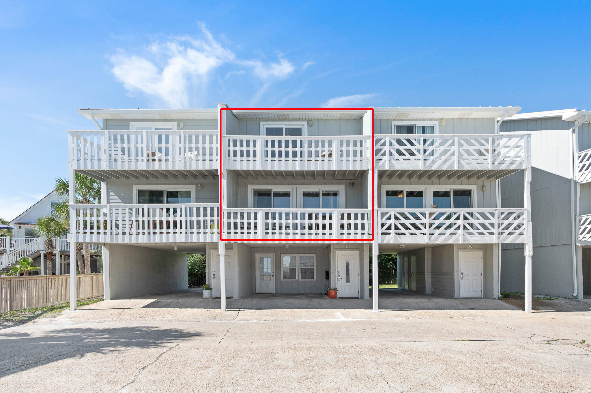 SHORELINE T/H - Residential