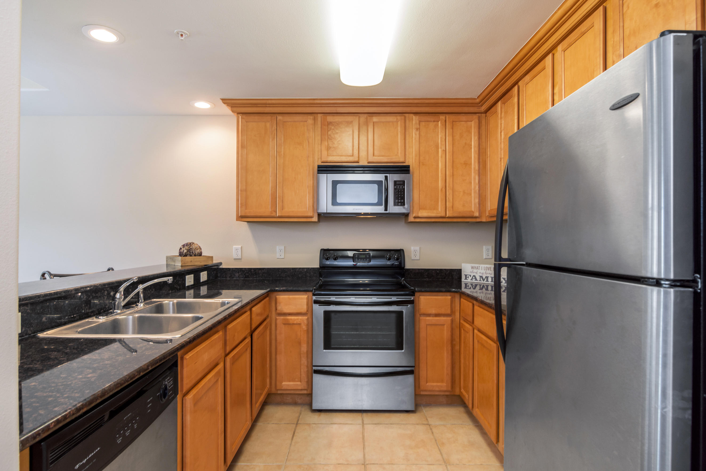 OLD BAY VILLAGE CONDO - Residential