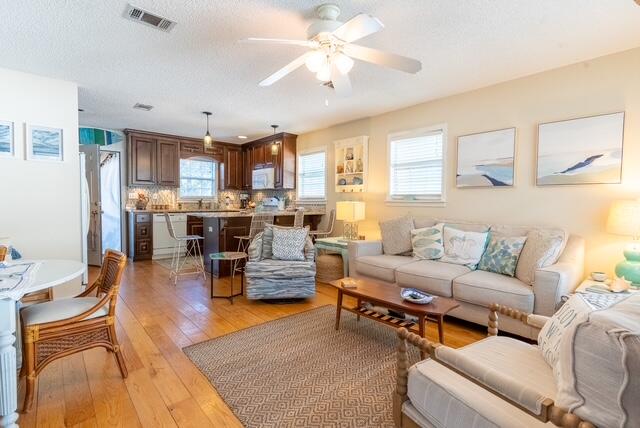 NO RECORDED SUBDIVISION - Residential Lease