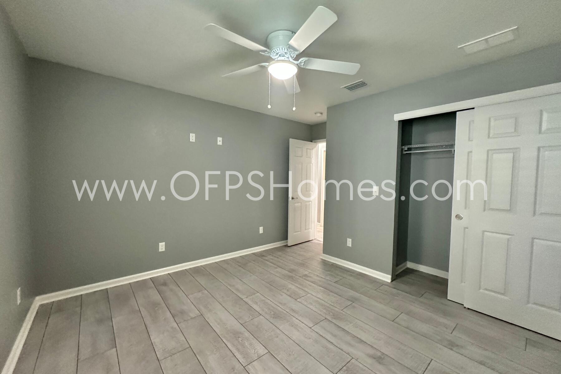 AVERITT ADDN TO CRESTVIEW - Residential Lease