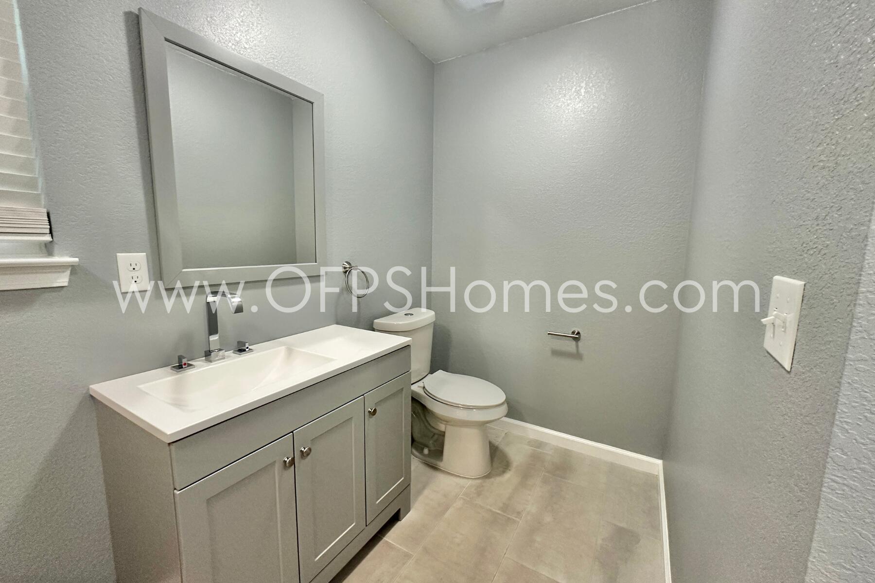 AVERITT ADDN TO CRESTVIEW - Residential Lease