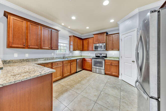 OVERLOOK AT CHESTNUT RIDGE - Residential