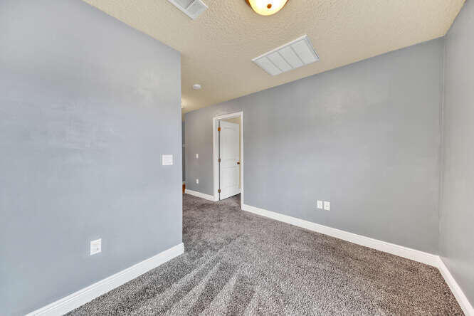 OVERLOOK AT CHESTNUT RIDGE - Residential