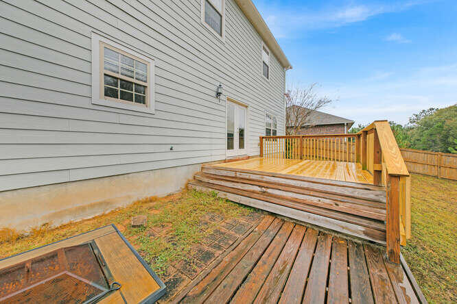OVERLOOK AT CHESTNUT RIDGE - Residential