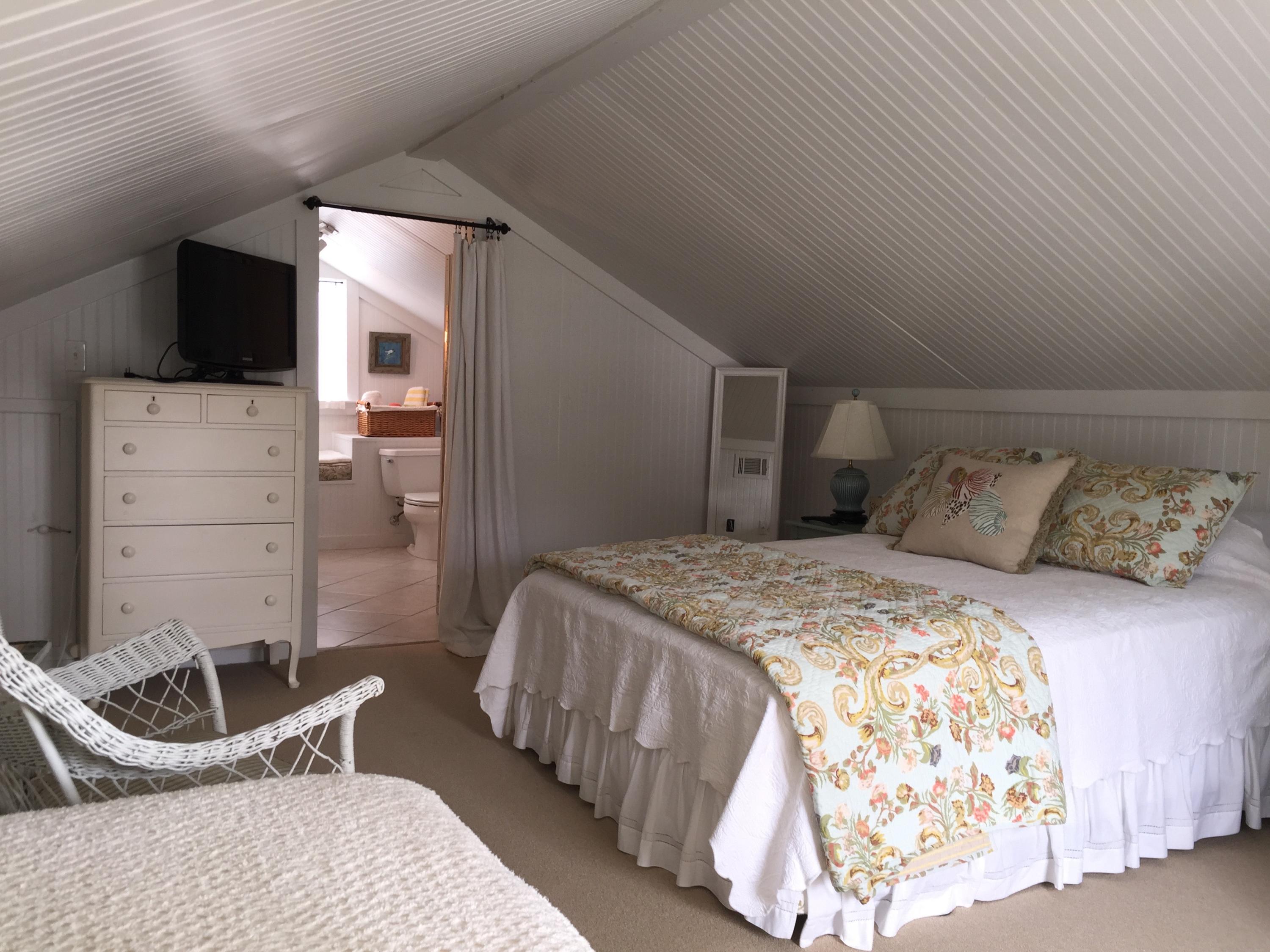 LAGUNA BEACH - Residential