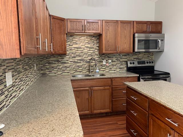 PINE MEADOWS - Residential