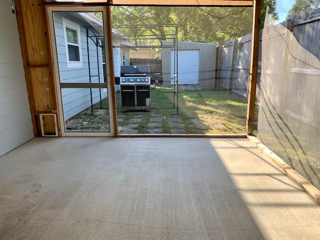 PINE MEADOWS - Residential