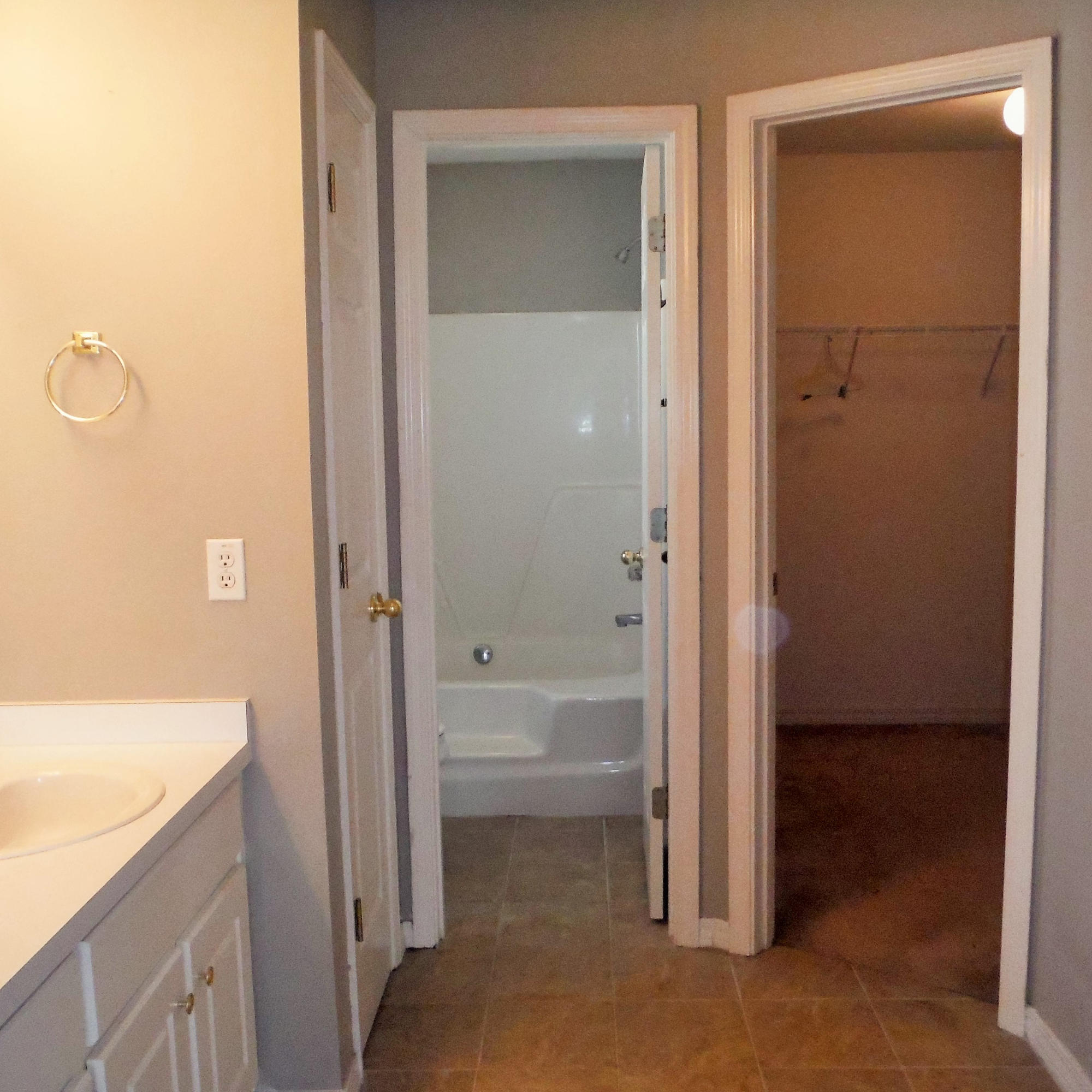 EMERALD VILLAGE S/D - Residential