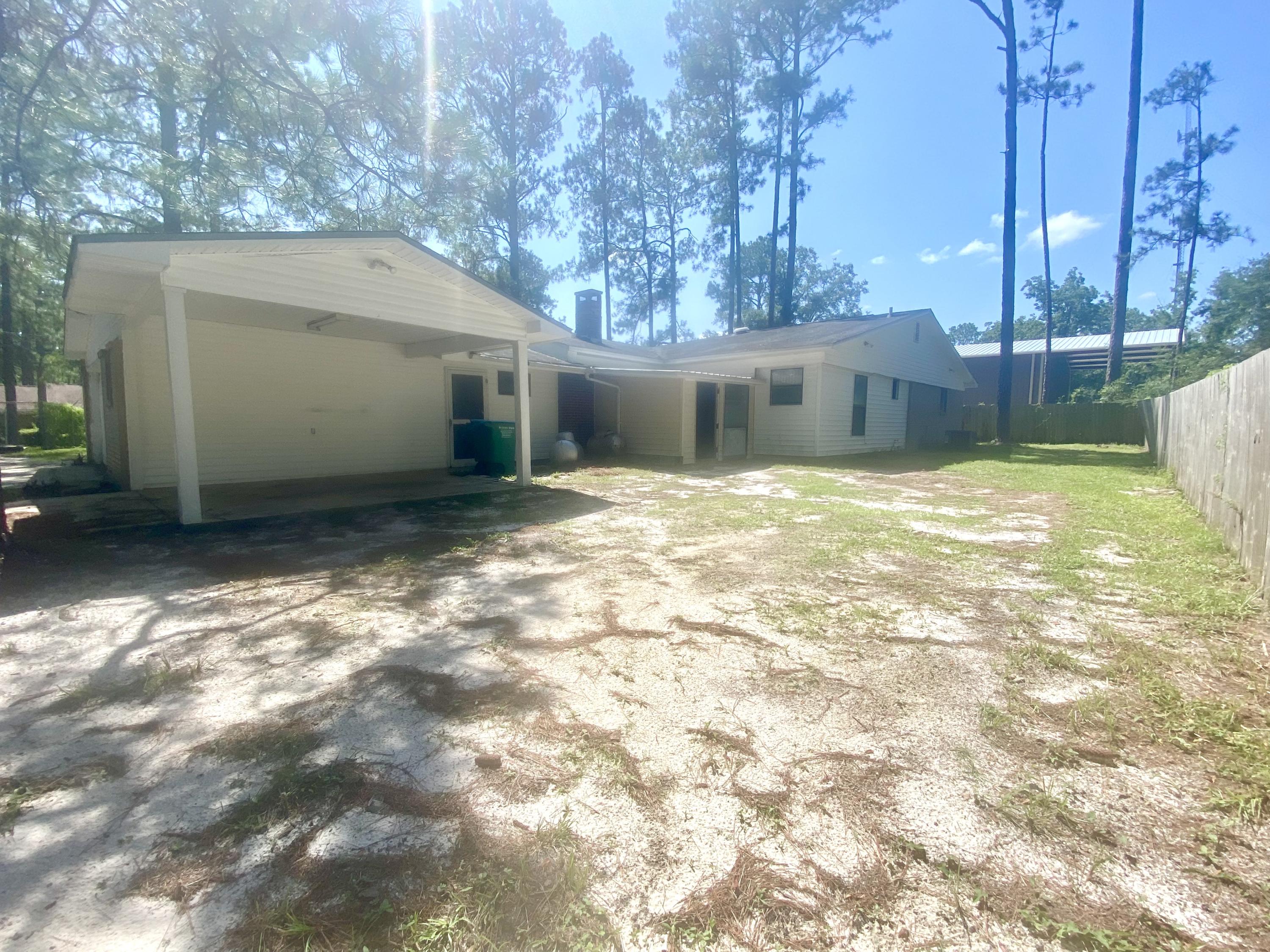 CRESTVIEW - Residential