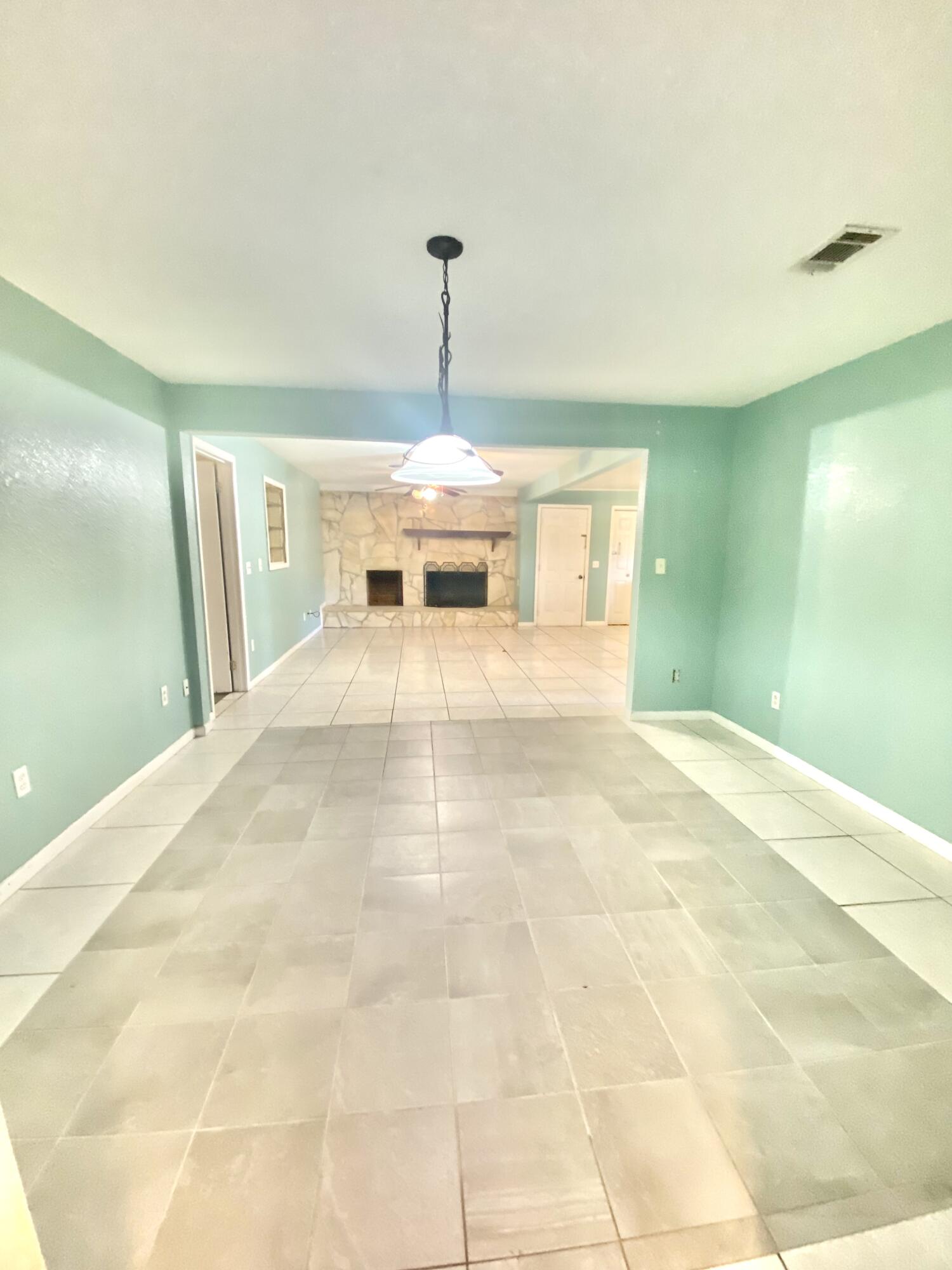 CRESTVIEW - Residential