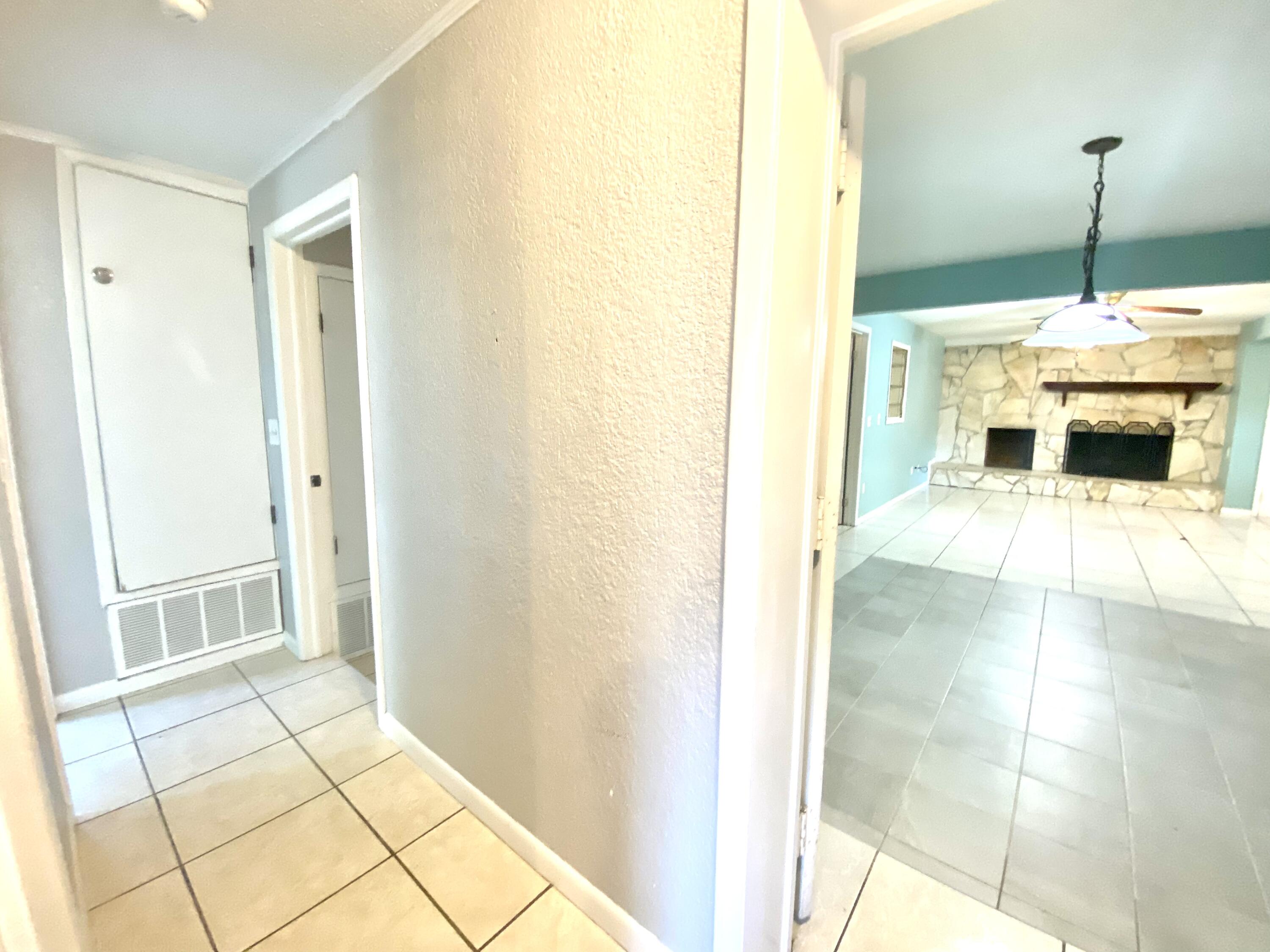 CRESTVIEW - Residential