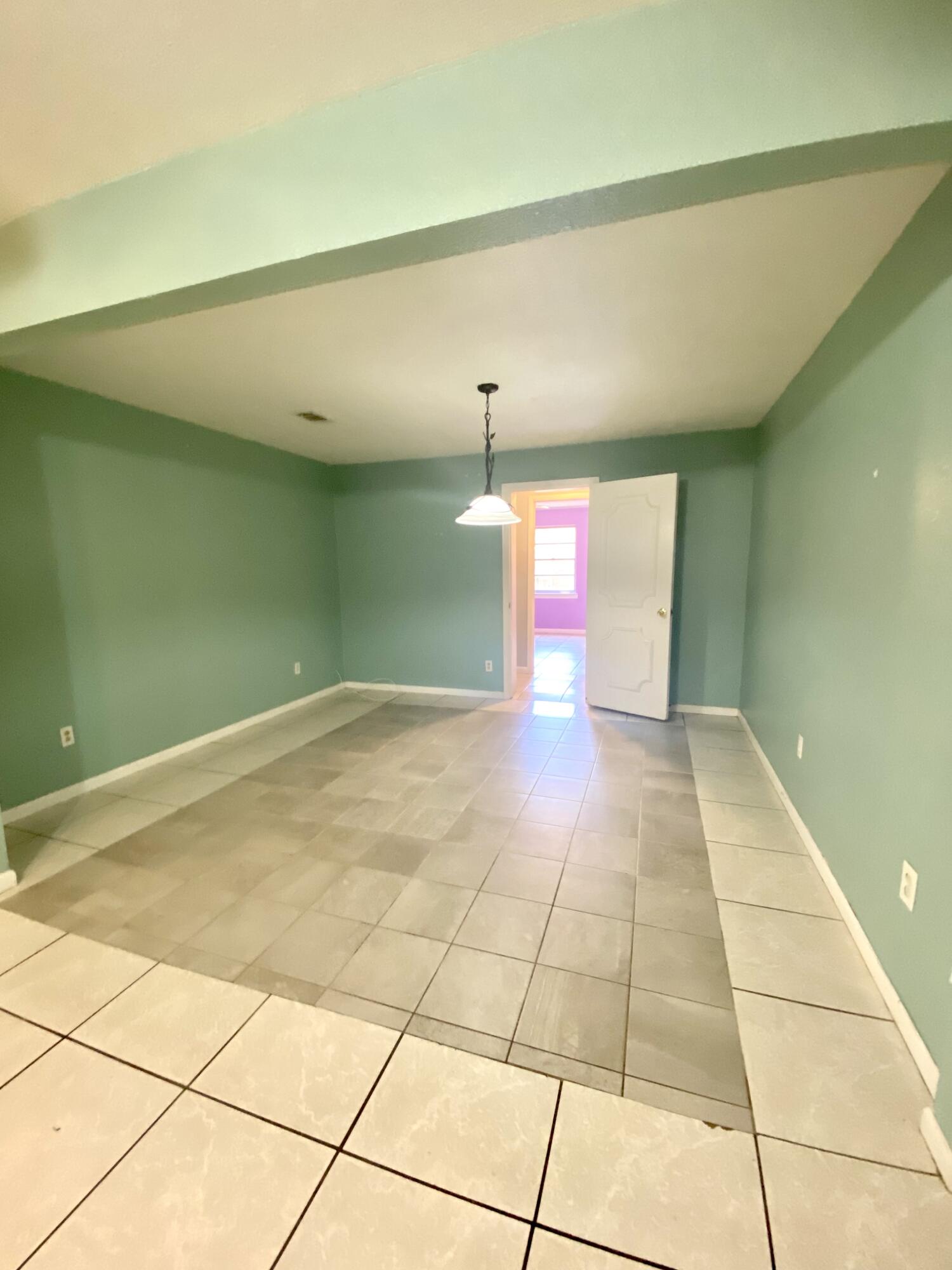 CRESTVIEW - Residential