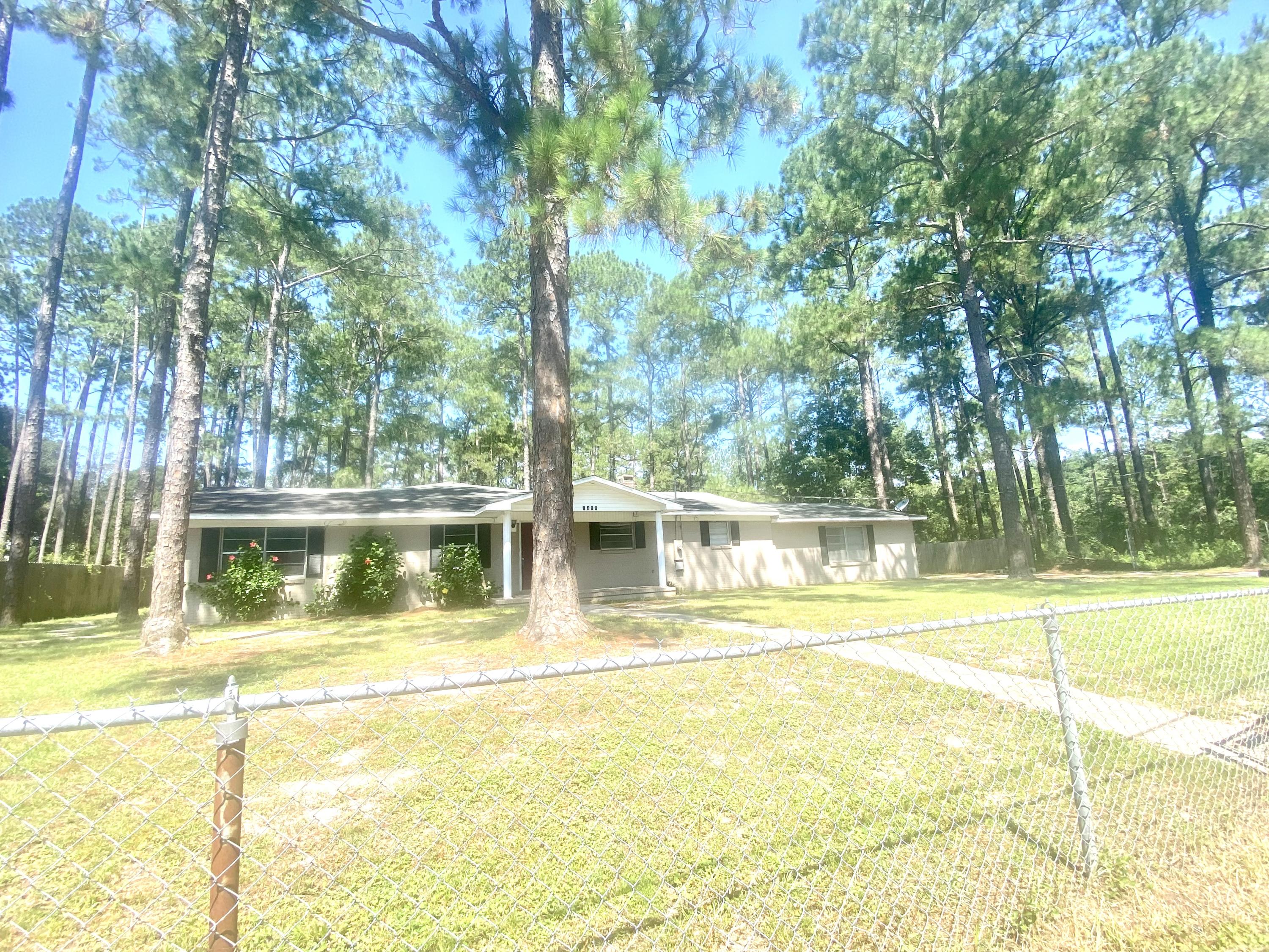 CRESTVIEW - Residential